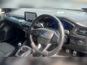 Used Ford Focus 2021 for sale - 79415444: Photo