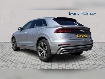 Used Audi Q8 2021 for sale - 78365756: Photo