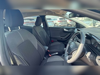 Used Ford Puma 2023 for sale - 78732376: Photo