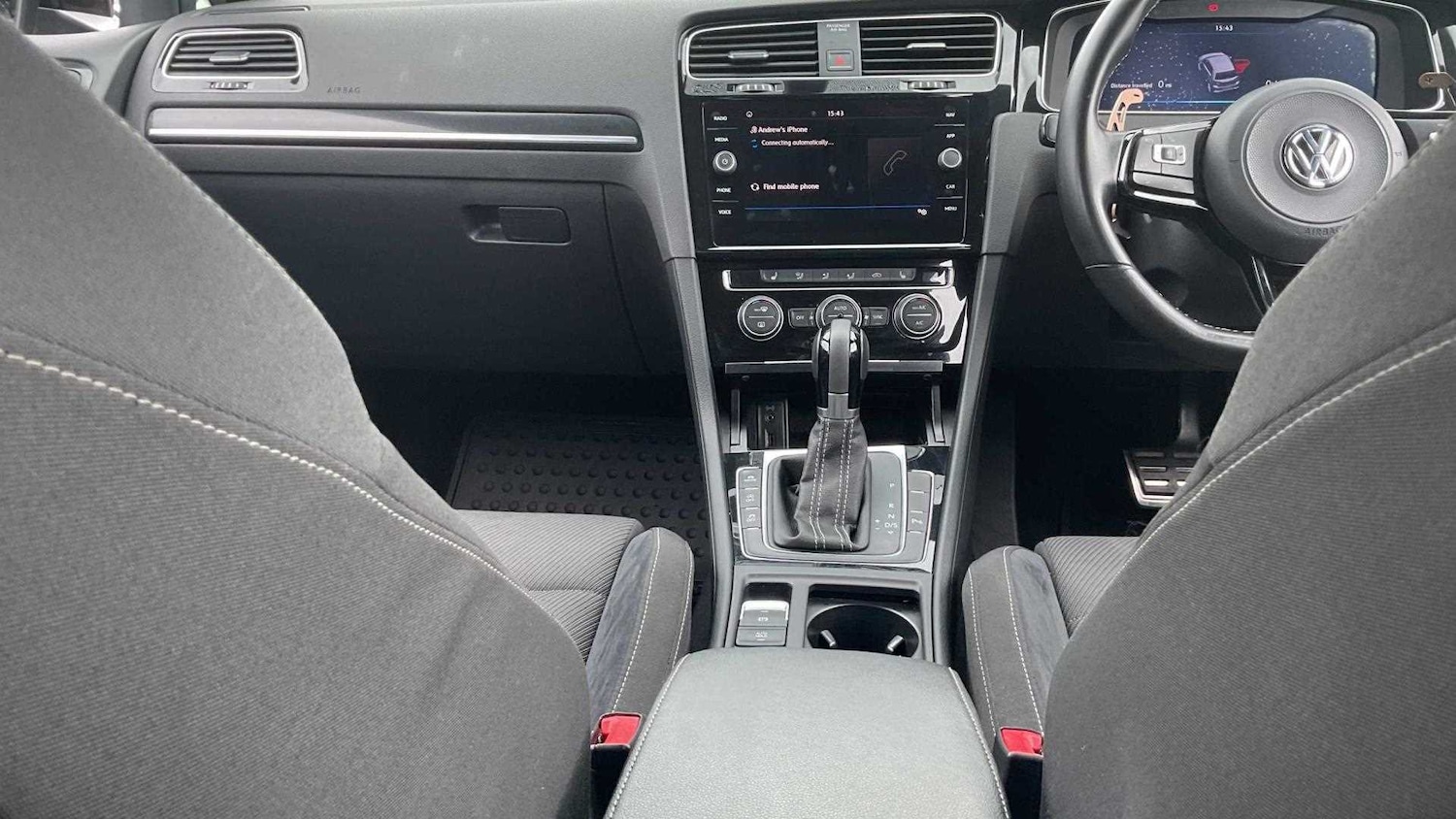 Used Volkswagen Golf 2018 for sale - 76668990: Photo 18