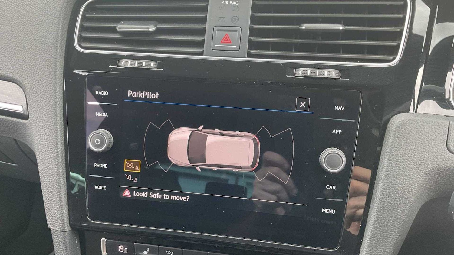 Used Volkswagen Golf 2018 for sale - 76668990: Photo 26