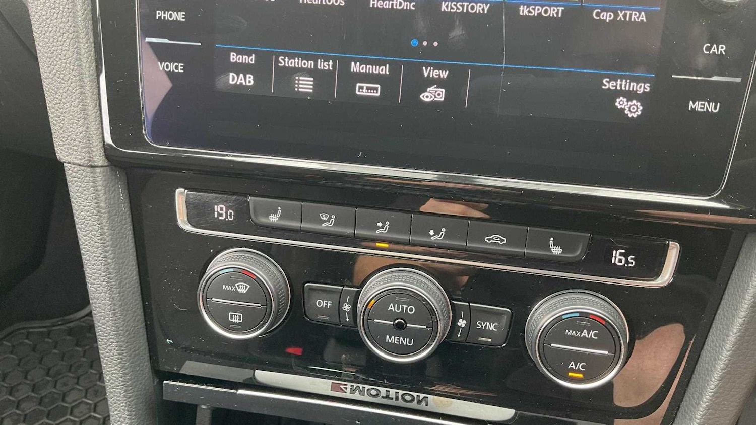 Used Volkswagen Golf 2018 for sale - 76668990: Photo 31