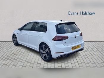 Used Volkswagen Golf 2018 for sale - 76668990: Photo