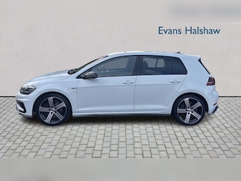 Used Volkswagen Golf 2018 for sale - 76668990: Photo