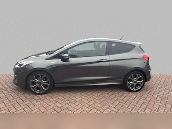 Used Ford Fiesta 2018 for sale - 76113424: Photo 3