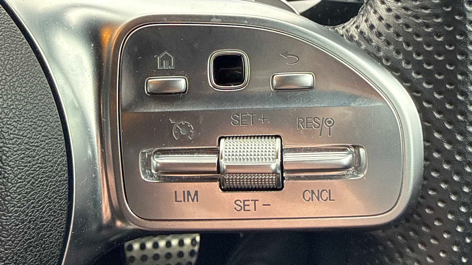 Used Mercedes-Benz CLA 2022 for sale - 78010318: Photo 21