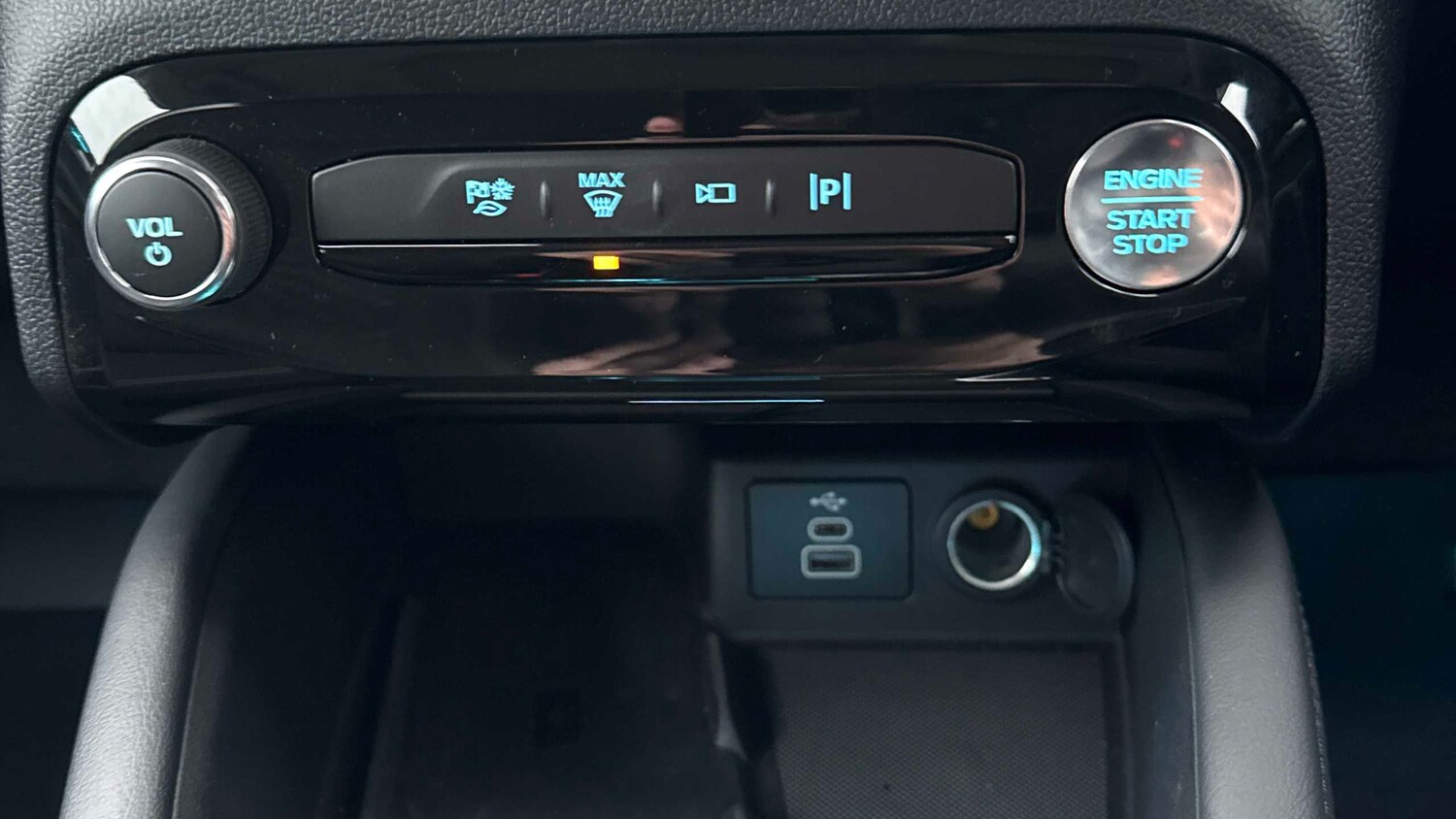 Used Ford Kuga for sale - 77194410: Photo 24