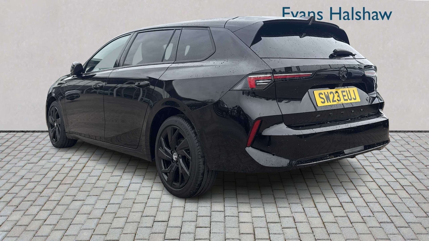 Used Vauxhall Astra 2023 for sale - 77996017: Photo 2