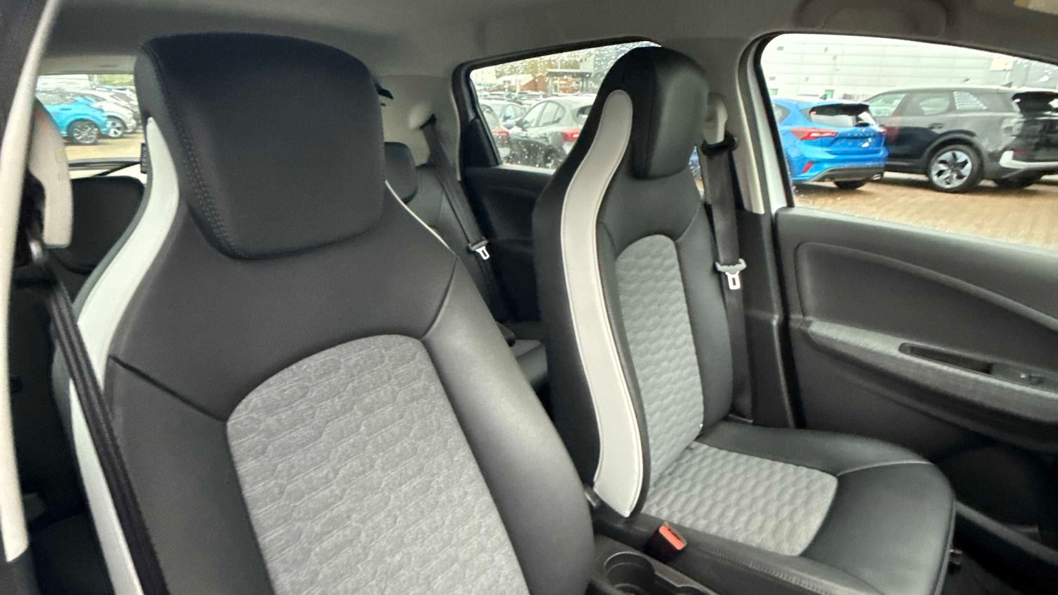 Used Renault Zoe 2022 for sale - 76875778: Photo 7