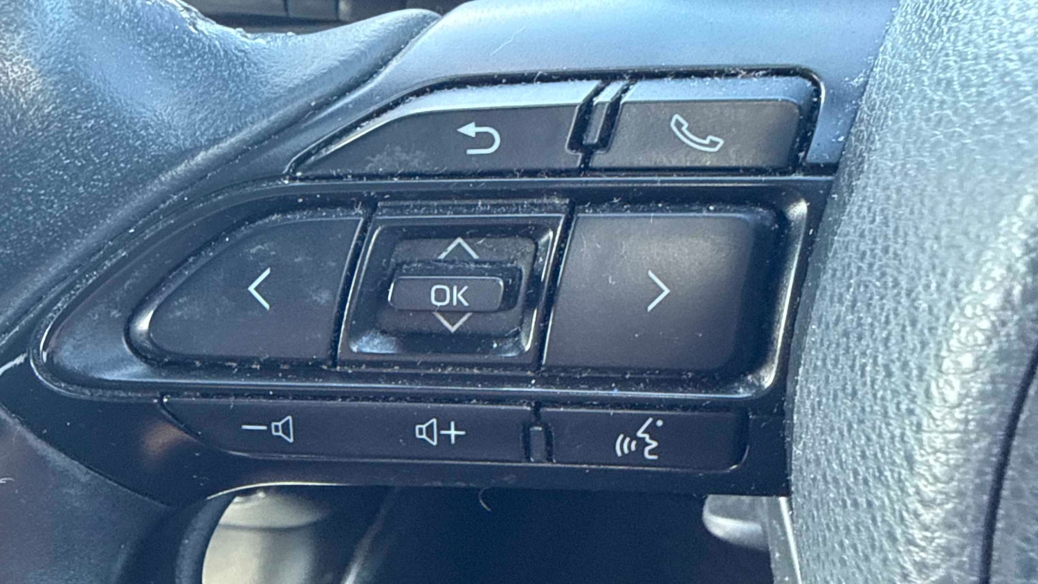 Used Toyota Yaris 2021 for sale - 78129632: Photo 16