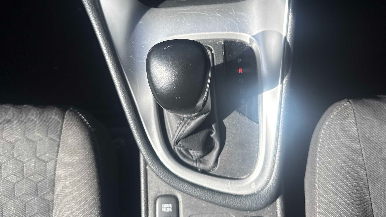 Used Toyota Yaris 2021 for sale - 78129632: Photo 18