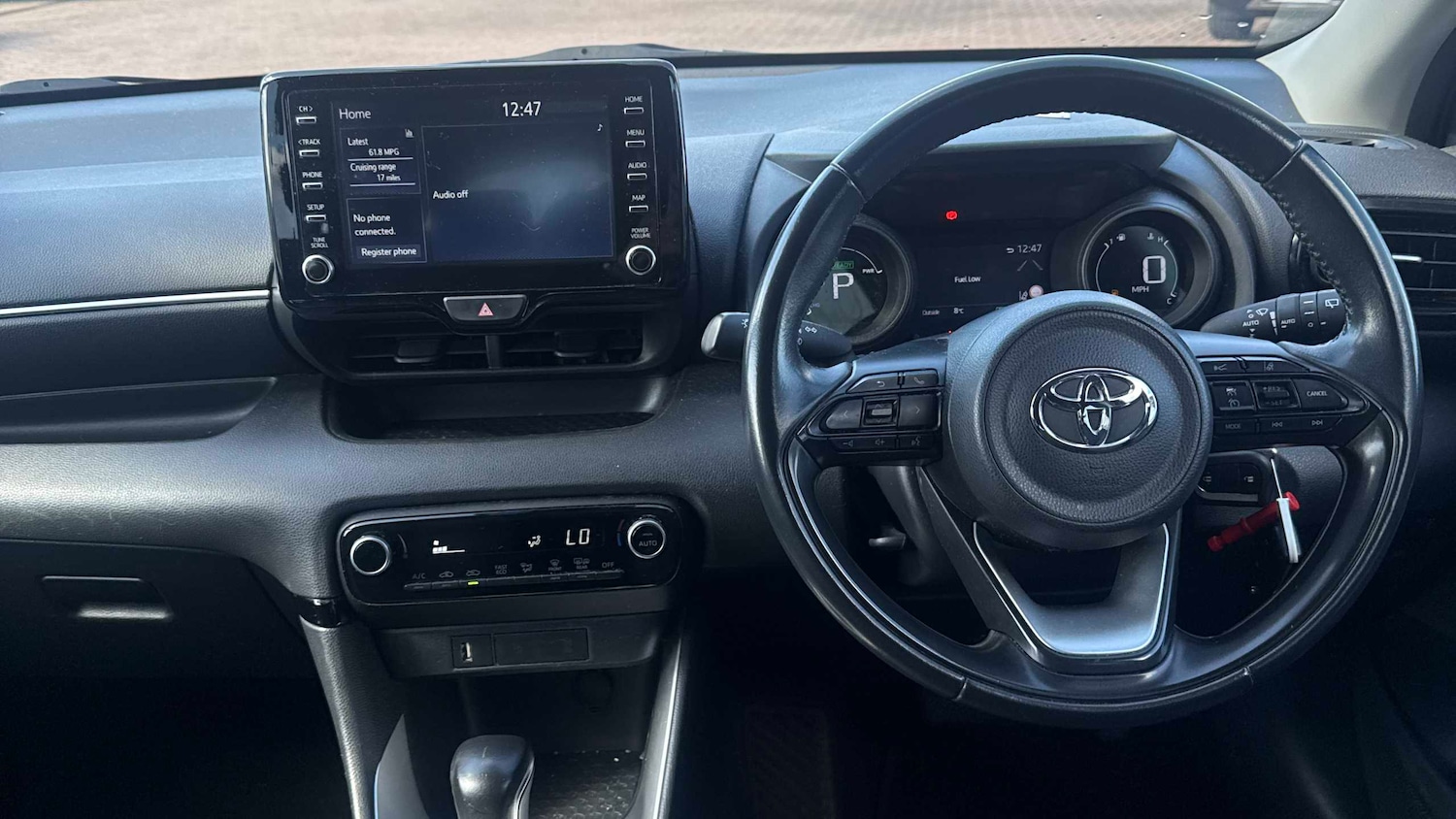 Used Toyota Yaris 2021 for sale - 78129632: Photo 8