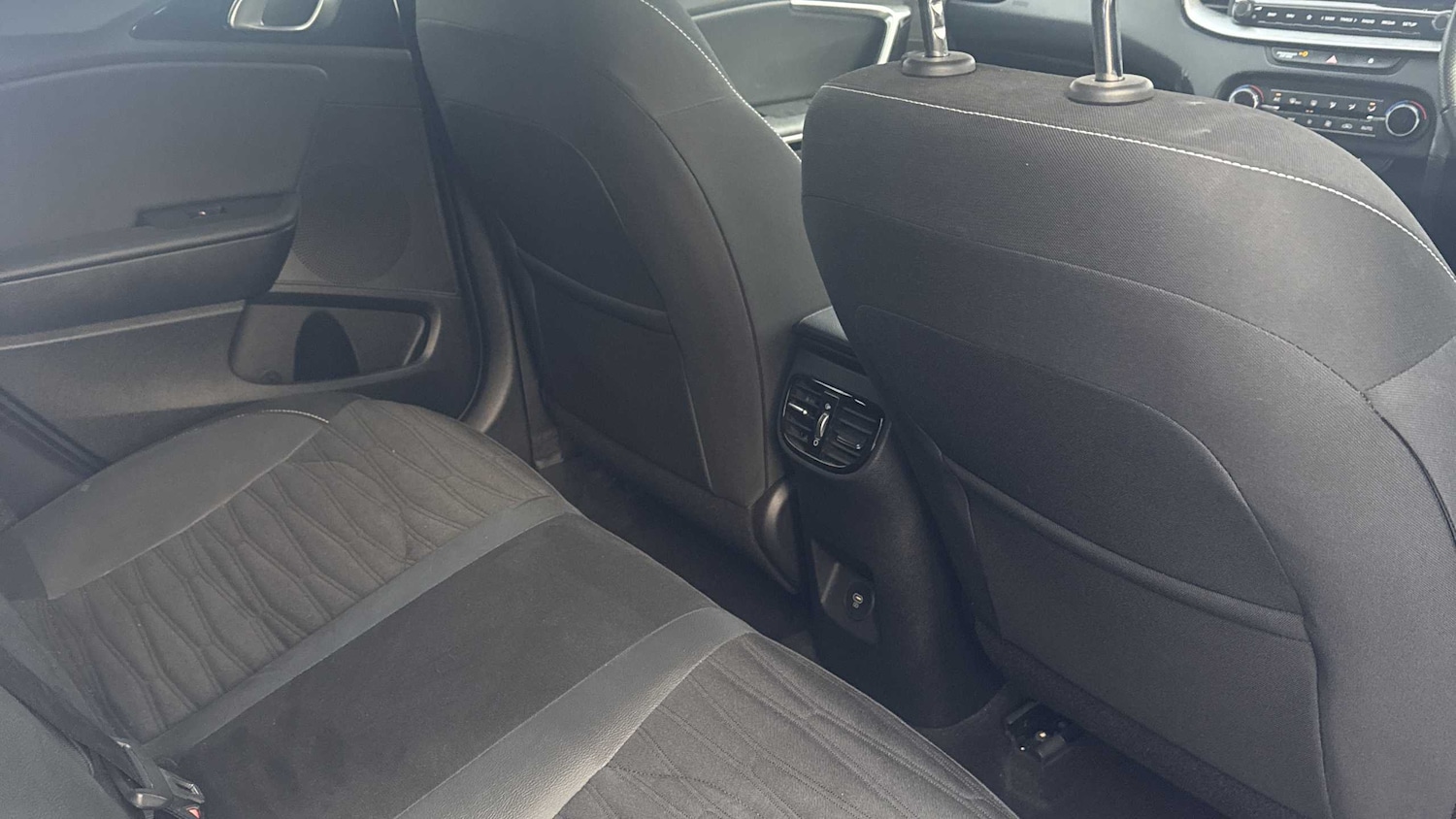 Used Kia Pro Ceed for sale - 77316513: Photo 12