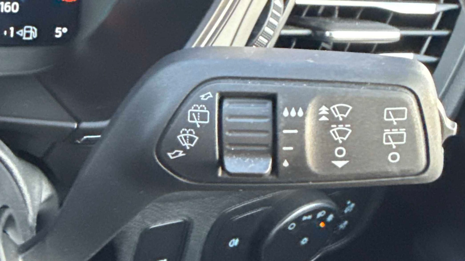 Used Ford Focus 2024 for sale - 76967791: Photo 19