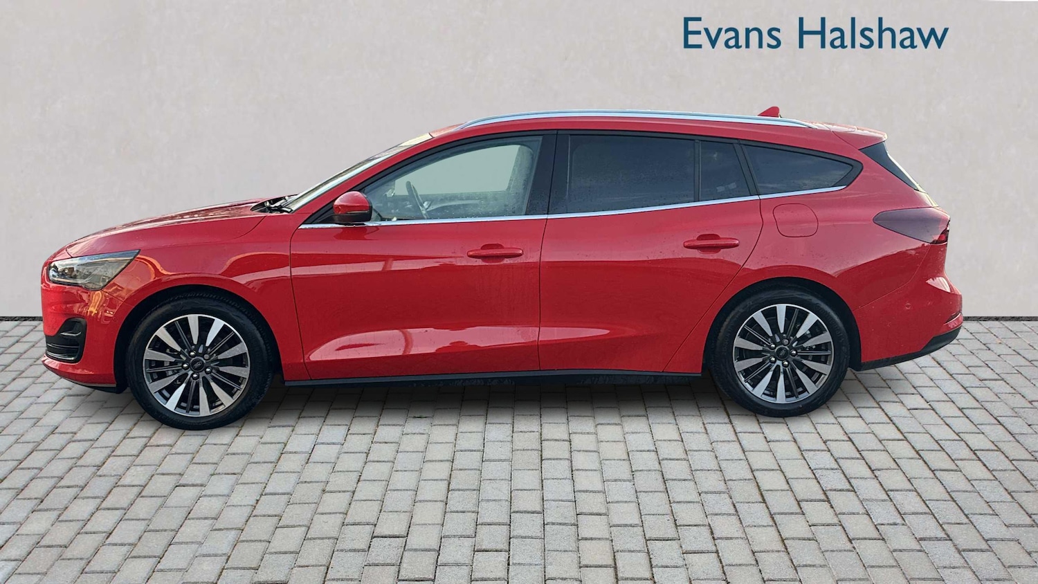 Used Ford Focus 2024 for sale - 76967791: Photo 4