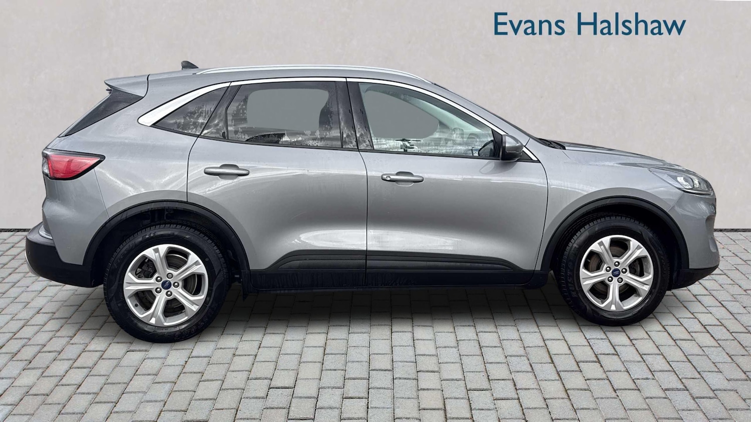 Used Ford Kuga 2020 for sale - 76339638: Photo 2