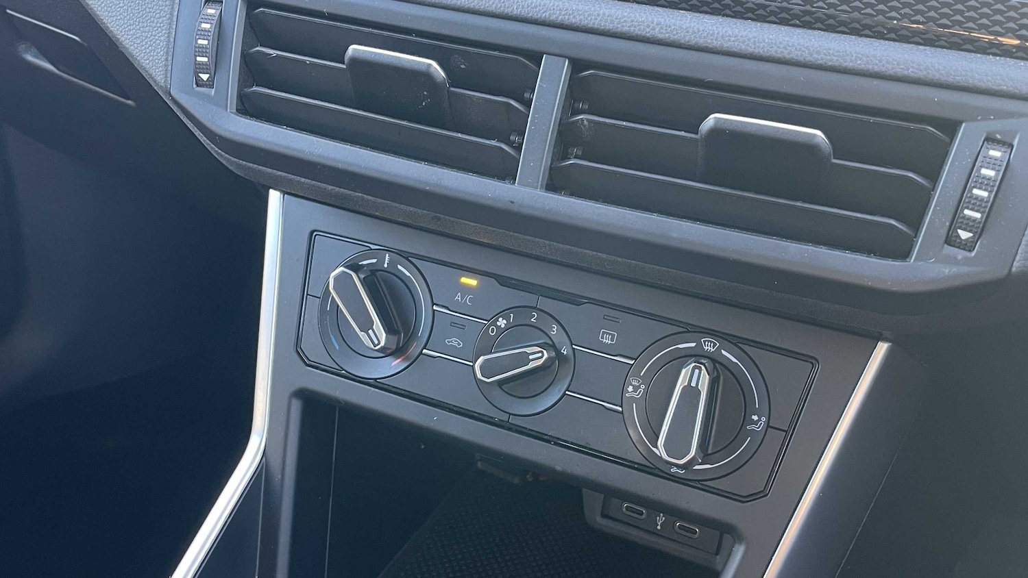 Used Volkswagen Polo 2022 for sale - 76648824: Photo 29