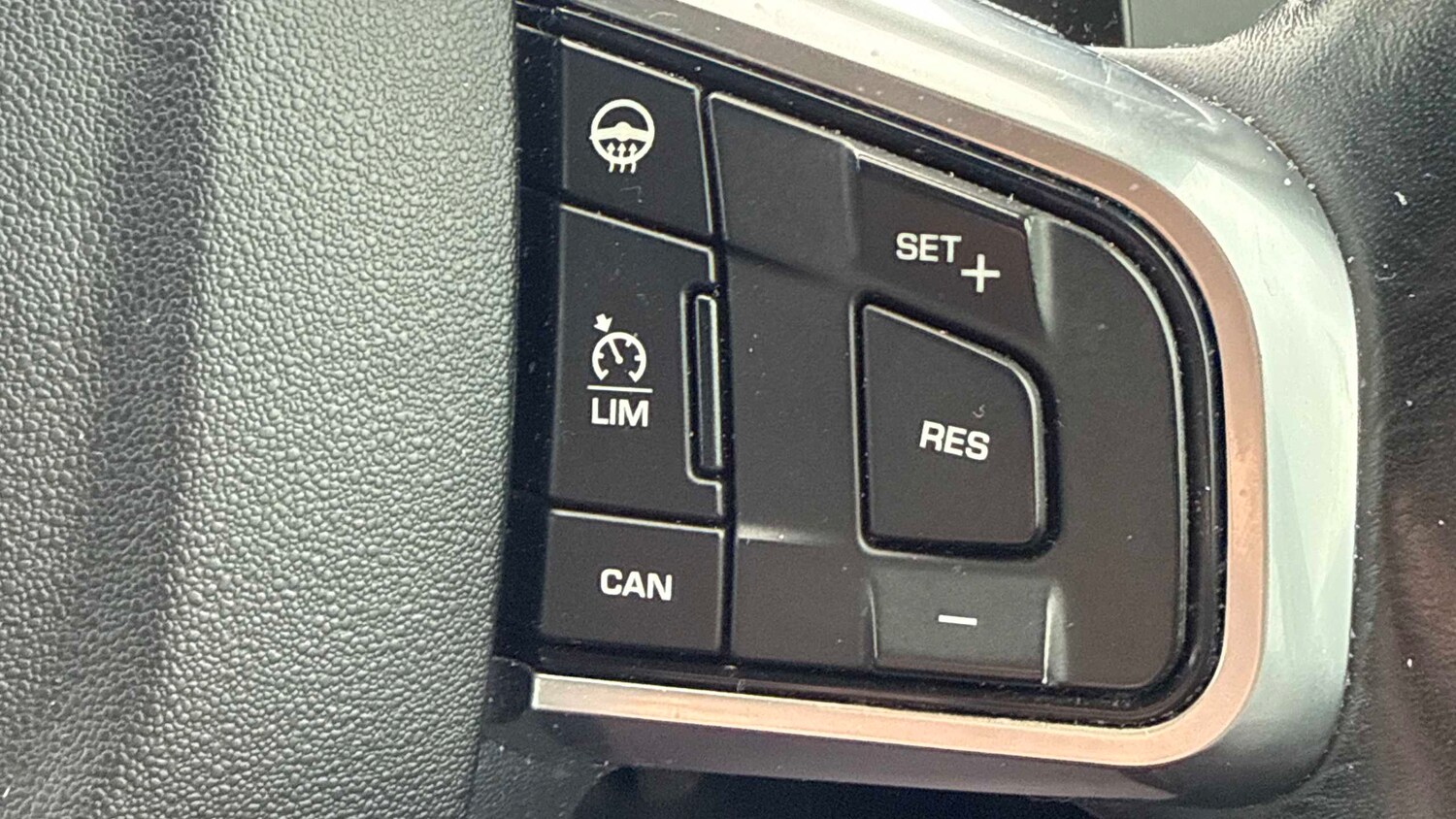 Used Land Rover Discovery Sport 2016 for sale - 78090156: Photo 14