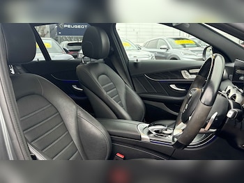 2021 - C300e AMG Line Night Ed Premium Plus 5dr 9G-Tronic