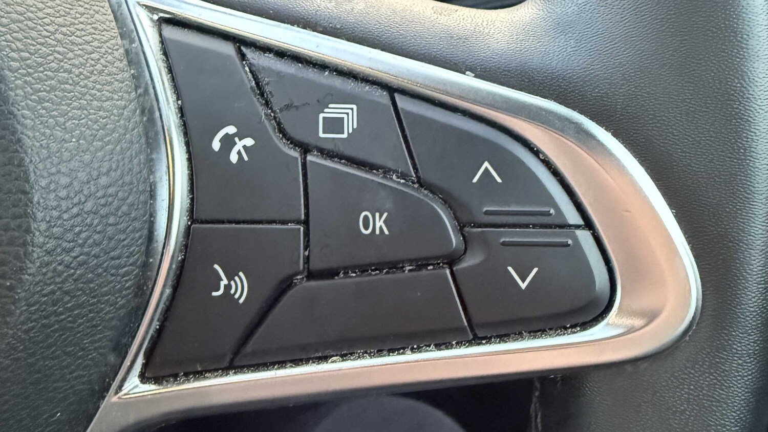 Used Renault Zoe 2022 for sale - 77698749: Photo 9