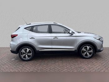 Used MG MG ZS 2022 for sale - 76156239: Photo