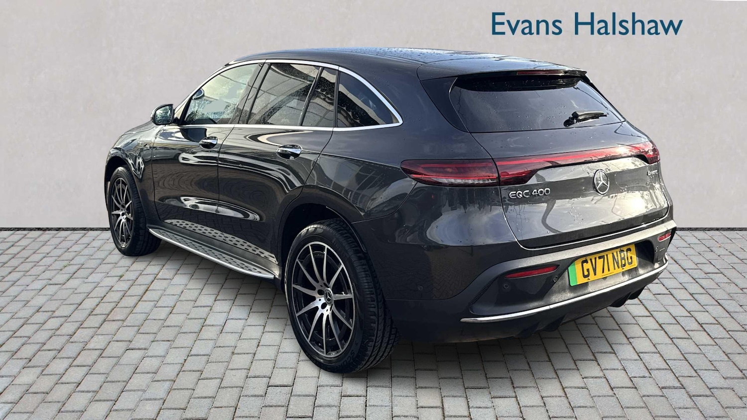 Used Mercedes-Benz EQC 2022 for sale - 76916180: Photo 3