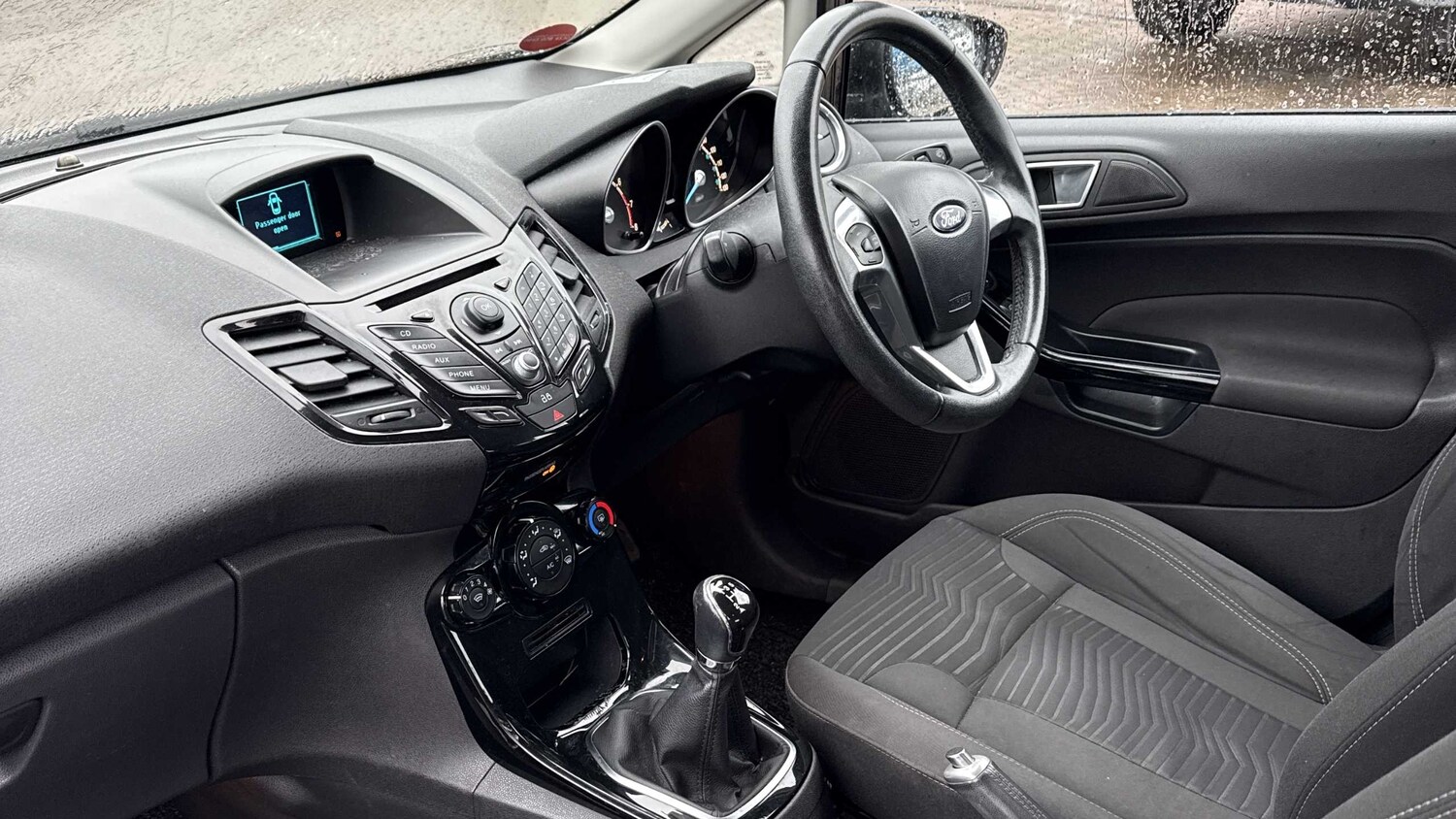 Used Ford Fiesta 2014 for sale - 77194669: Photo 13