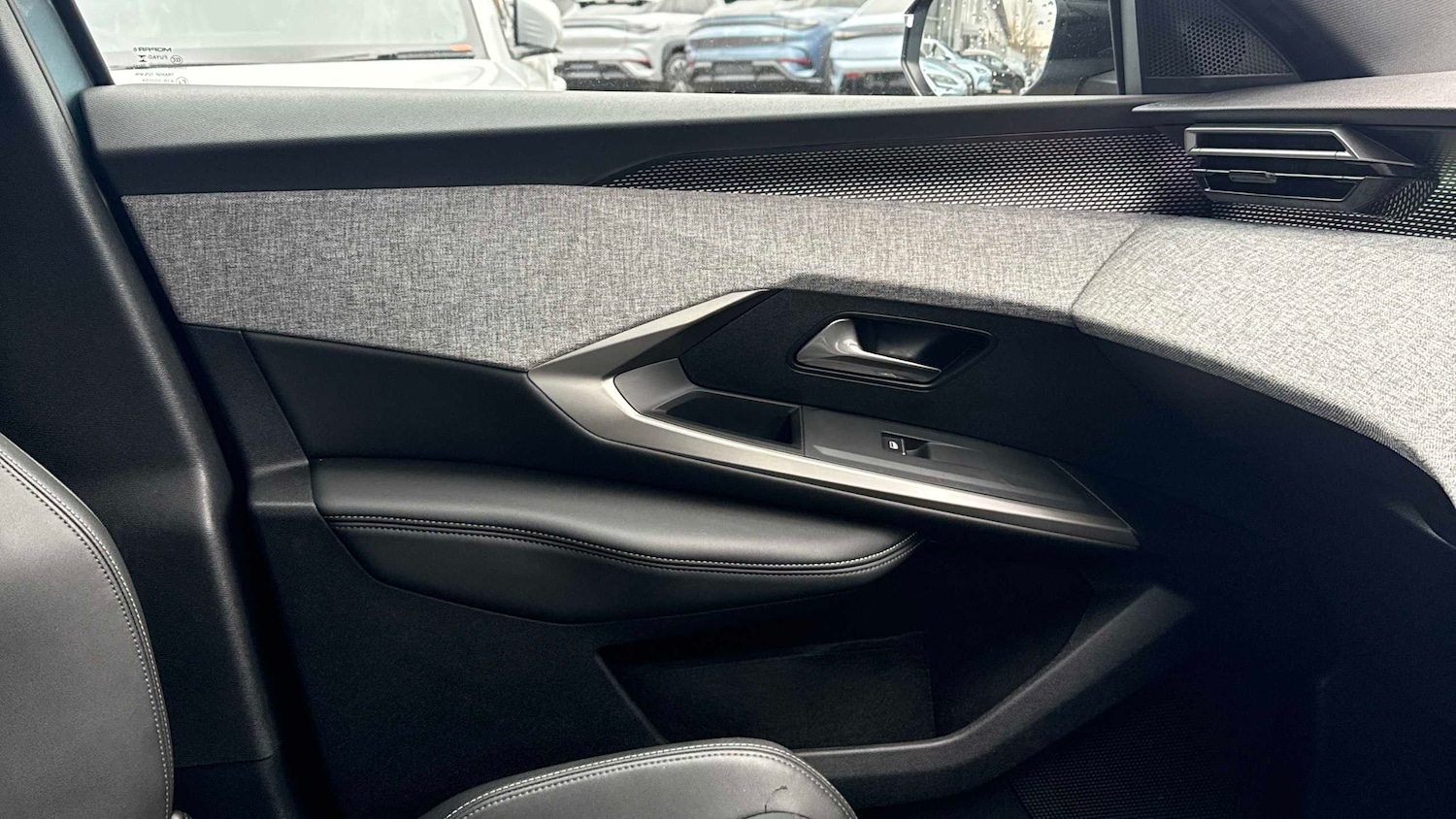 Used Peugeot 3008 2025 for sale - 77800049: Photo 12