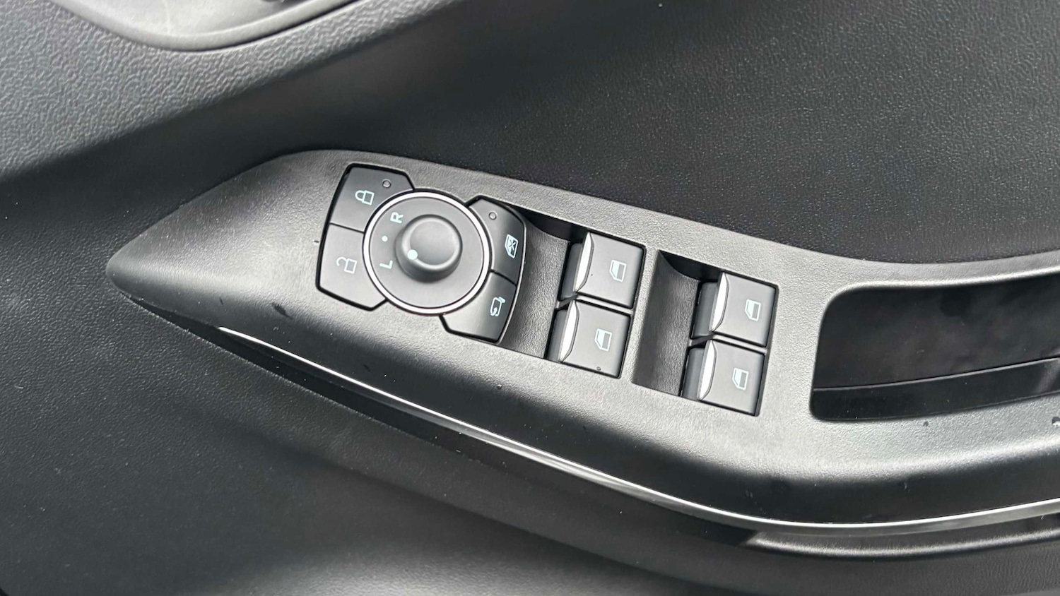 Used Ford Puma 2023 for sale - 76745950: Photo 31