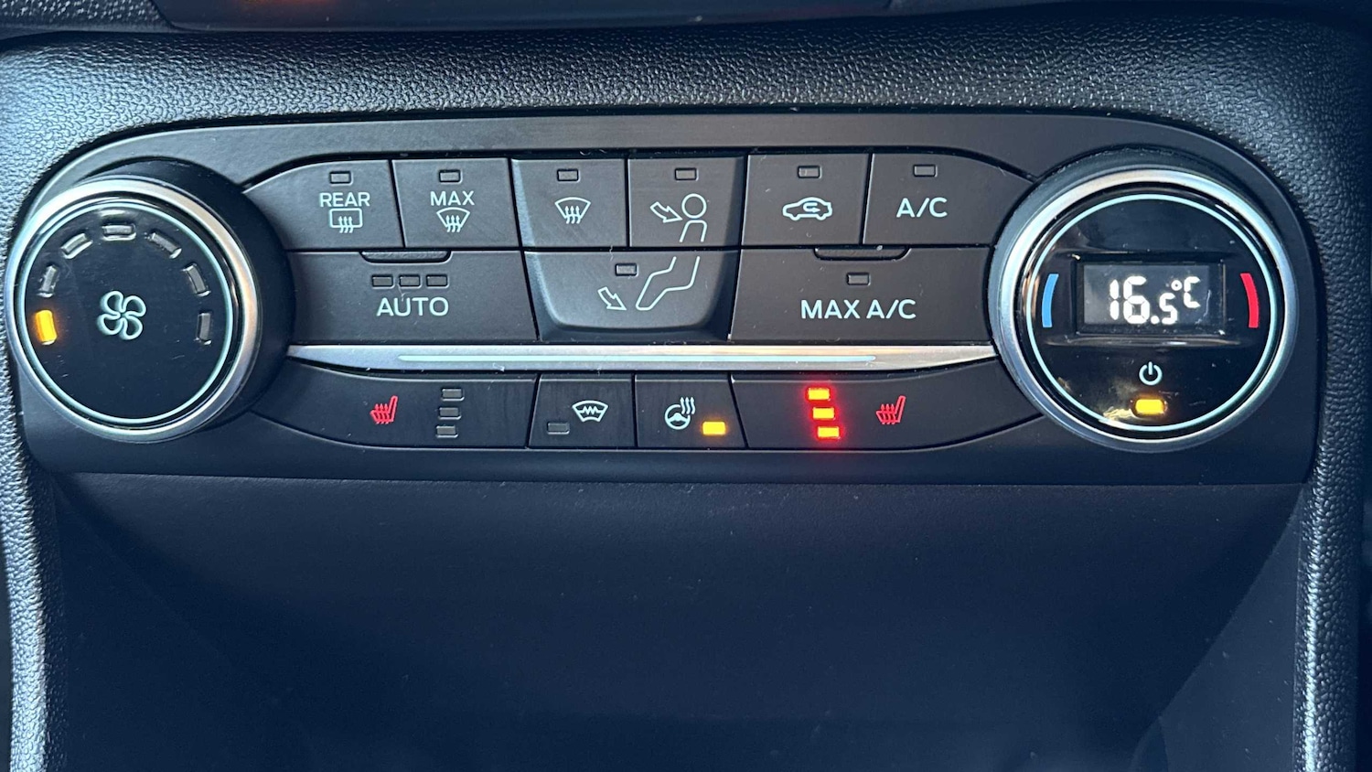 Used Ford Fiesta 2017 for sale - 75944502: Photo 29