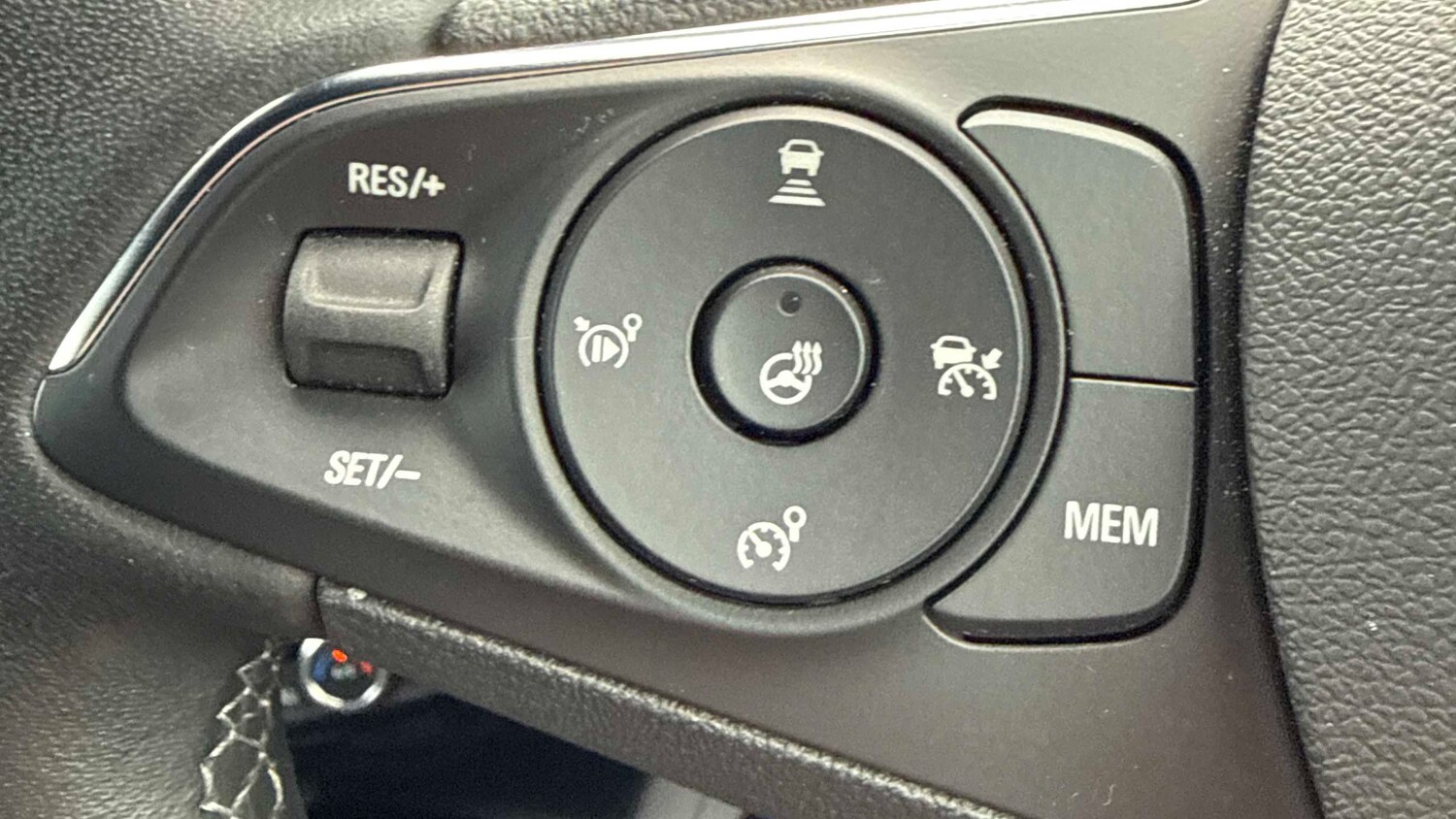 Used Vauxhall Mokka 2022 for sale - 77194650: Photo 14