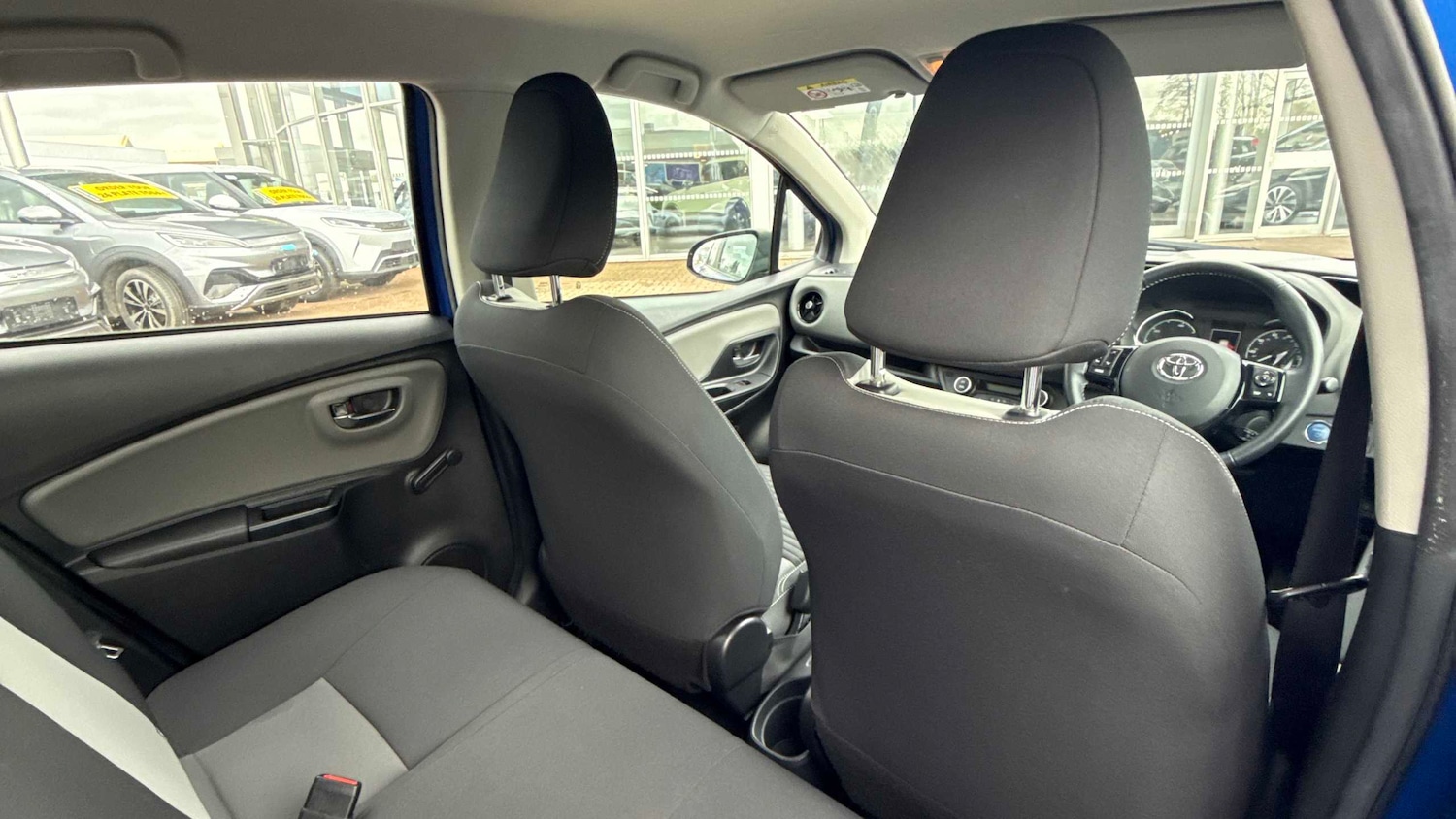 Used Toyota Yaris 2019 for sale - 77899241: Photo 14