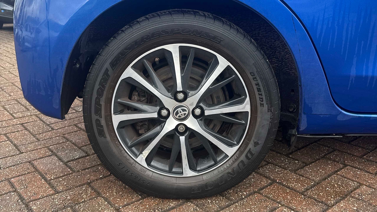 Used Toyota Yaris 2019 for sale - 77899241: Photo 24