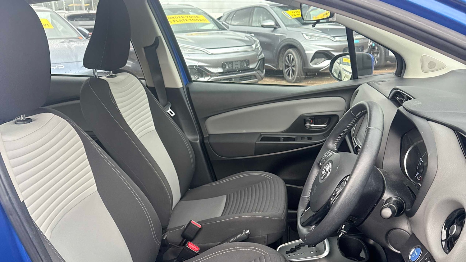 Used Toyota Yaris 2019 for sale - 77899241: Photo 3