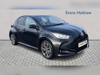 Used Toyota Yaris 2022 for sale - 76967744: Photo