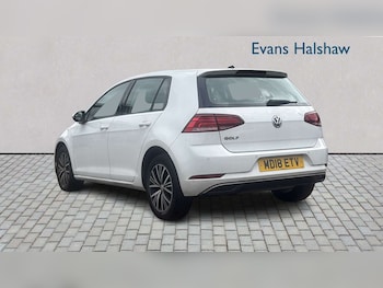 Used Volkswagen Golf 2018 for sale - 79579817: Photo