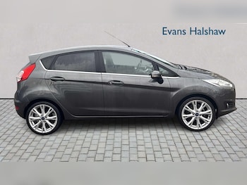 Used Ford Fiesta 2016 for sale - 76553248: Photo