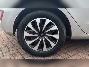 Used Ford Fiesta 2023 for sale - 77913794: Photo