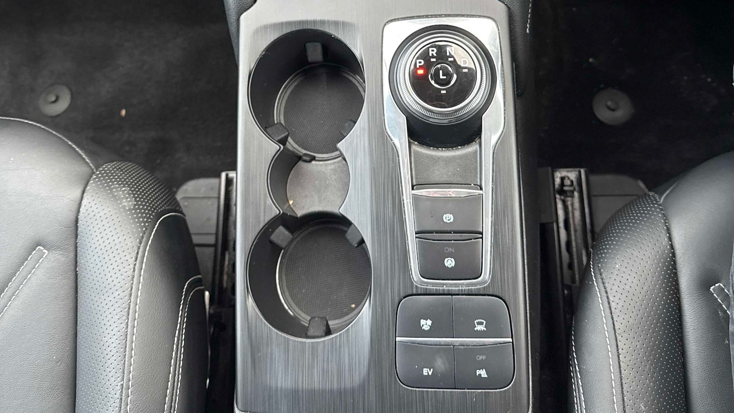 Used Ford Kuga 2023 for sale - 77397969: Photo 25