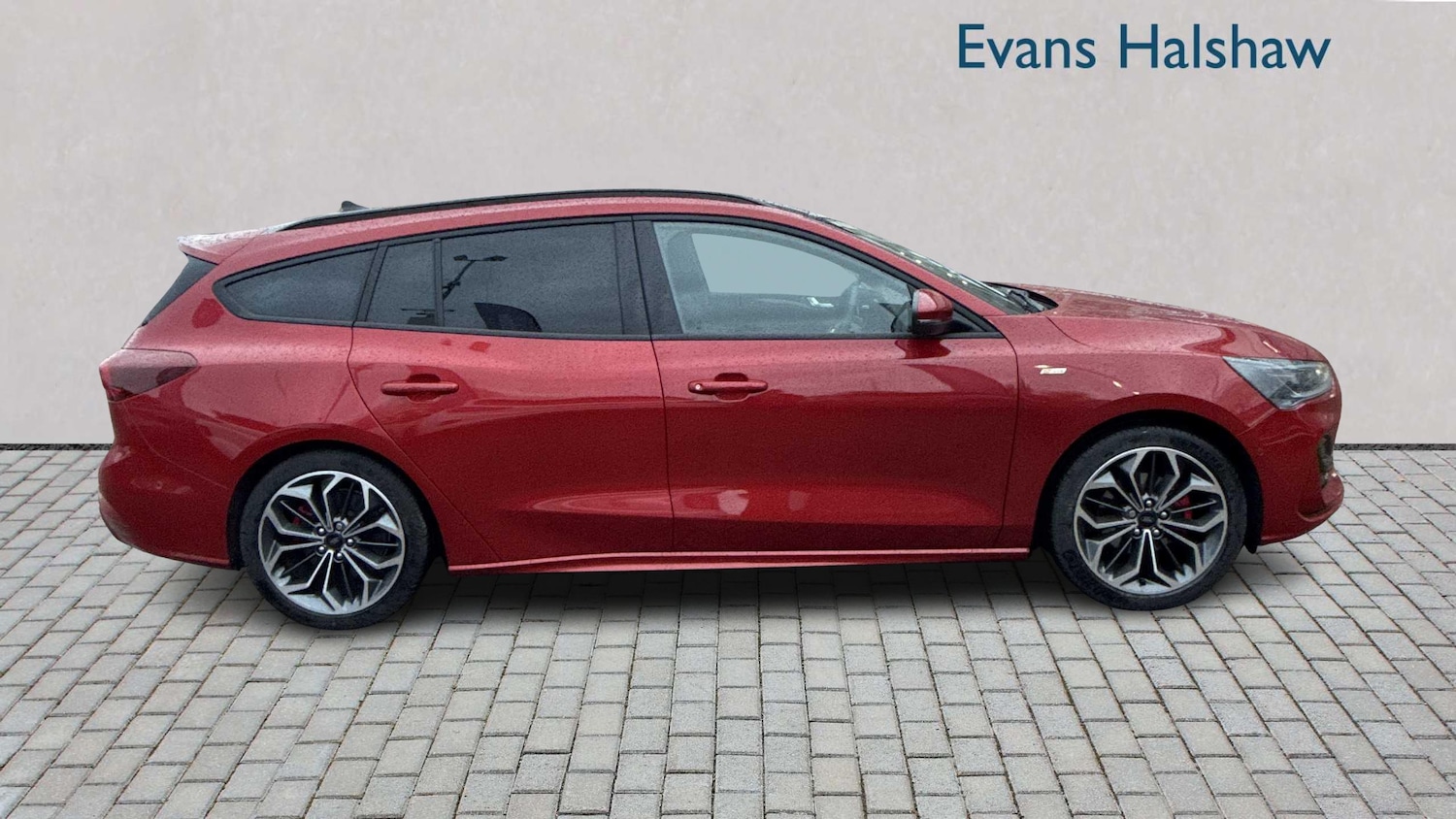 Used Ford Focus 2025 for sale - 76978671: Photo 2