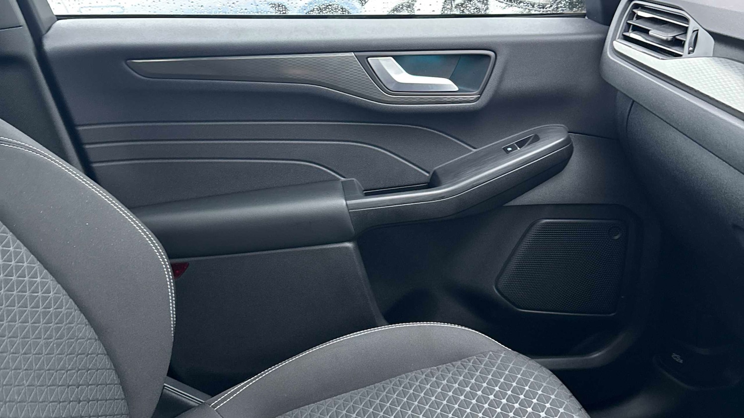 Used Ford Kuga 2024 for sale - 77000206: Photo 8