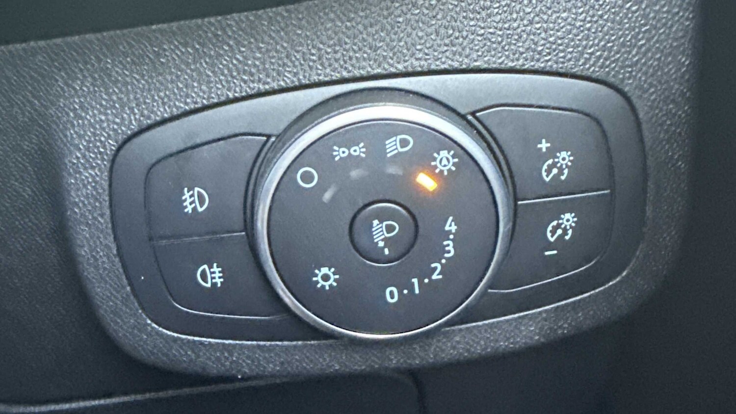 Used Ford Fiesta for sale - 75944470: Photo 29