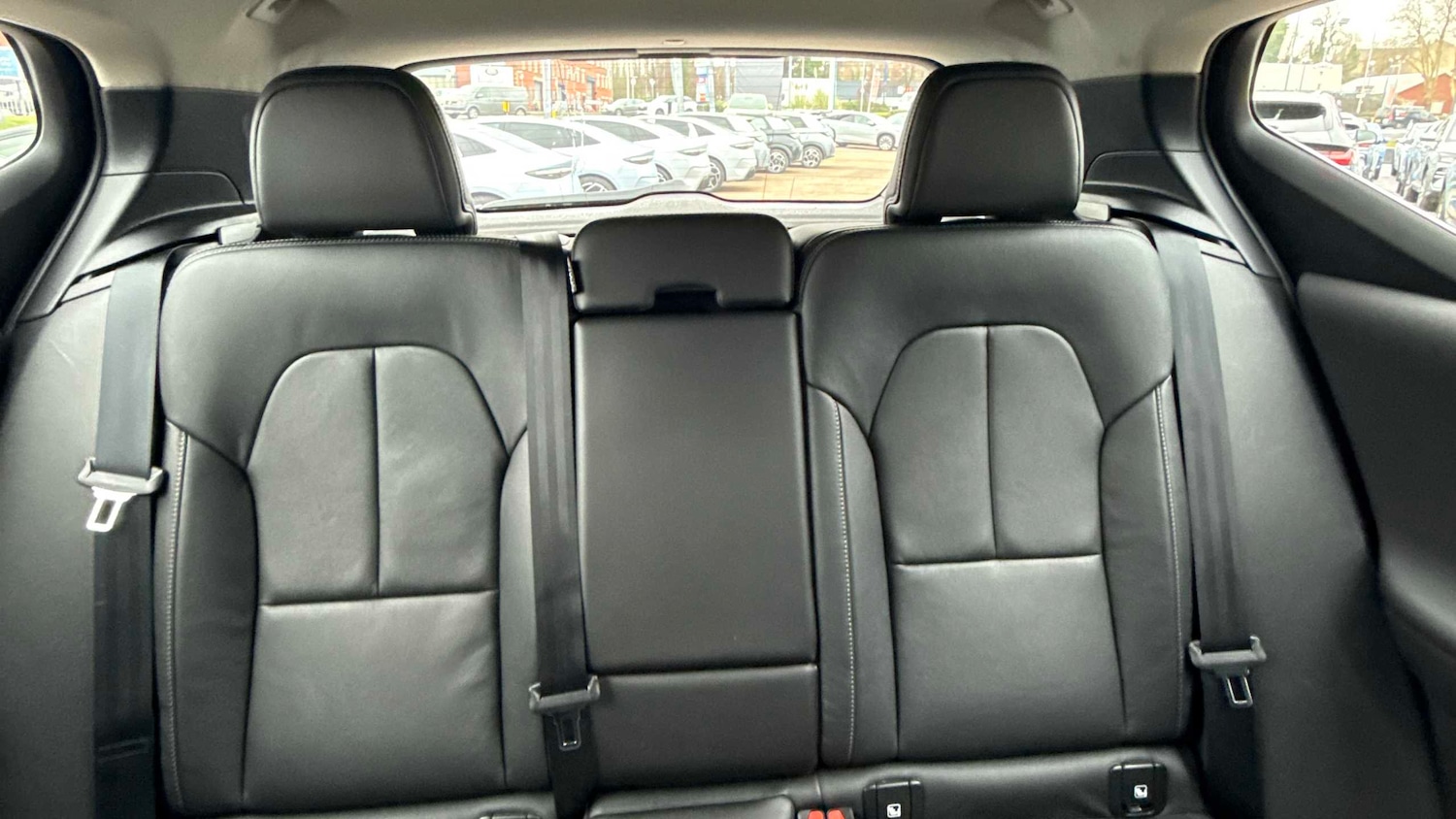 Used Volvo XC40 2021 for sale - 77270126: Photo 12