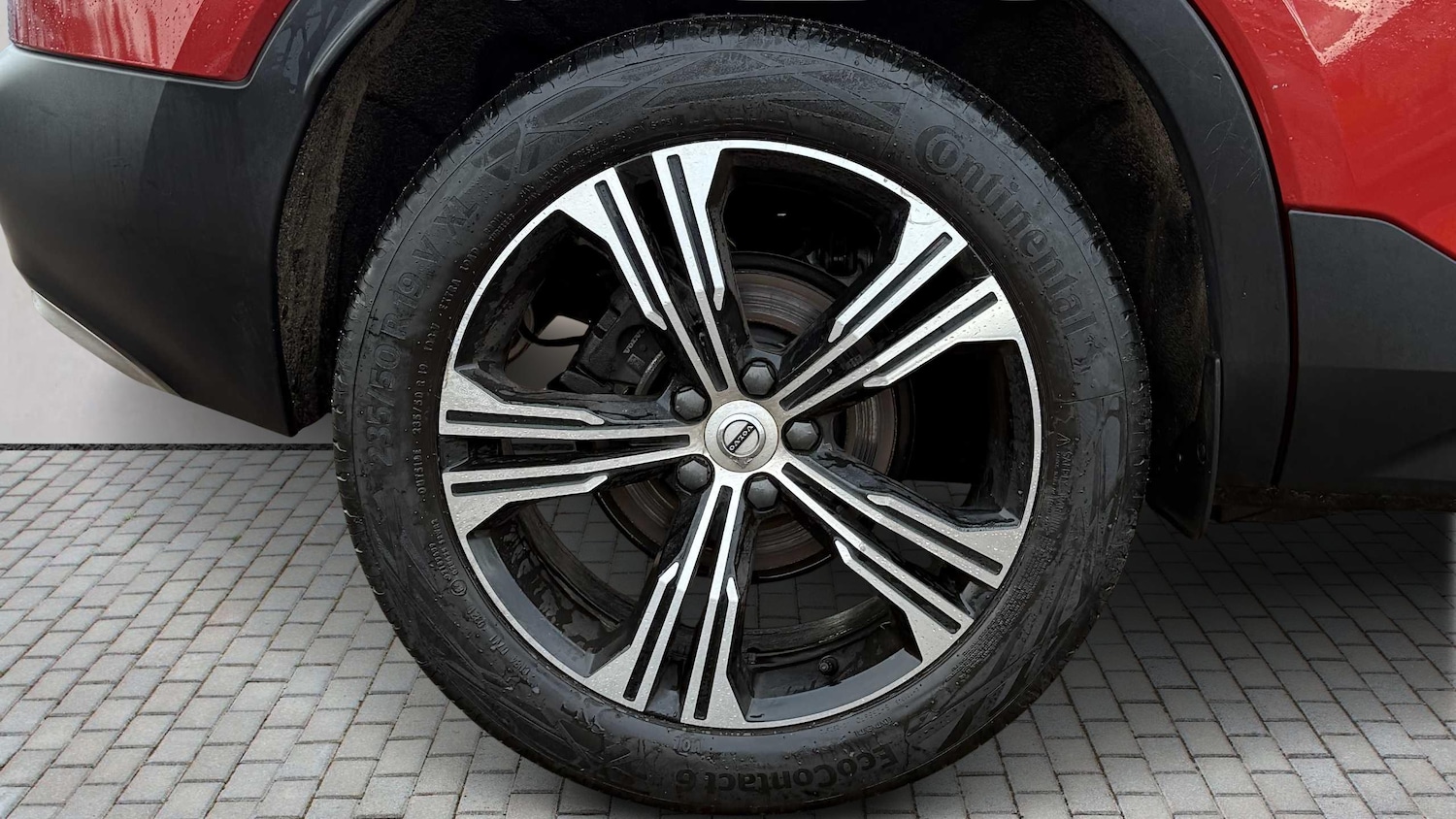 Used Volvo XC40 2021 for sale - 77270126: Photo 24