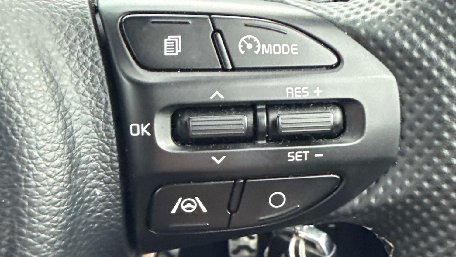 Used Kia Picanto 2024 for sale - 77787107: Photo 14