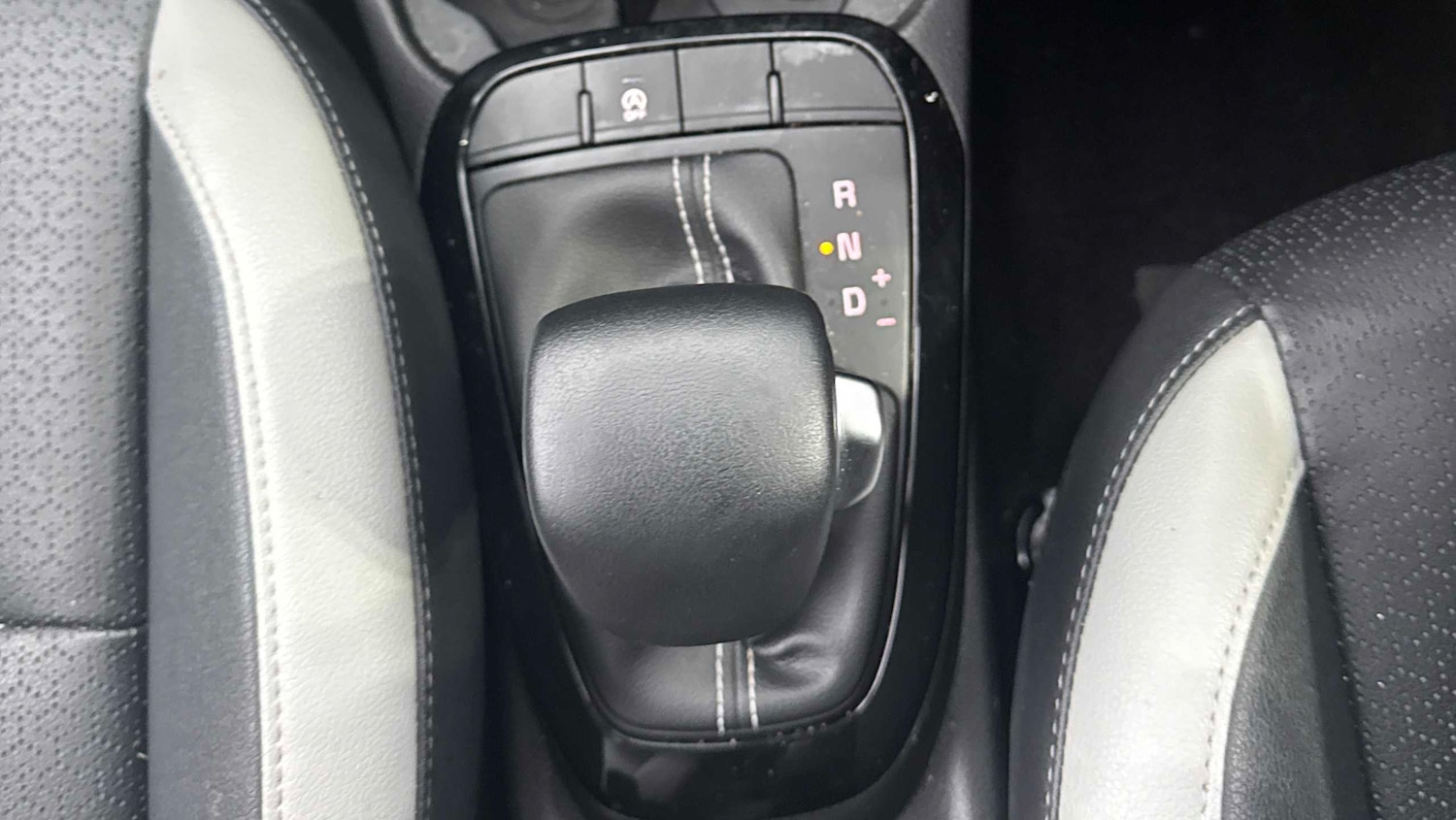 Used Kia Picanto 2024 for sale - 77787107: Photo 19