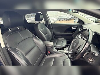 Used Kia Niro 2021 for sale - 78625660: Photo