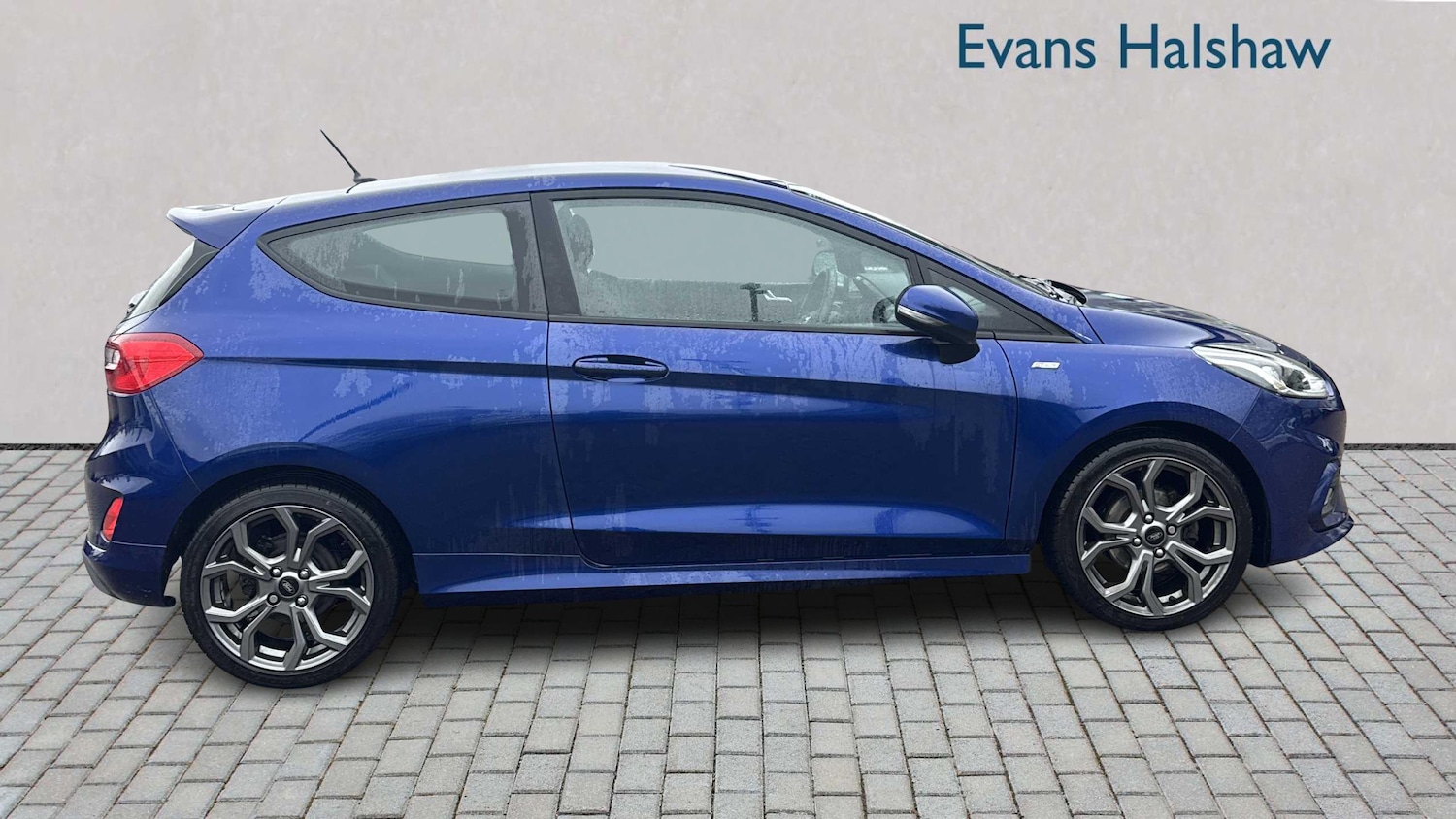 Used Ford Fiesta 2018 for sale - 77194381: Photo 2