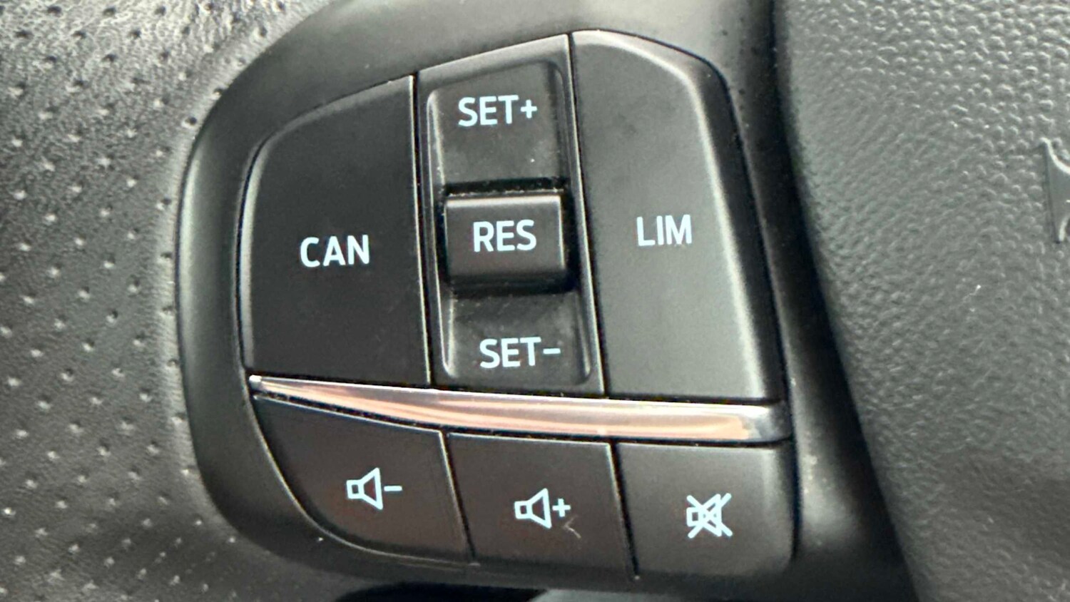 Used Ford Fiesta 2018 for sale - 77194381: Photo 25