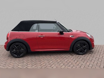 Used MINI Convertible 2019 for sale - 77194569: Photo